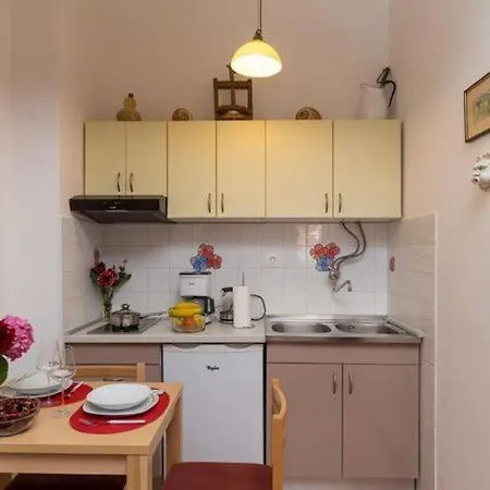 Sweetest Thing - A3 Dubrovnik