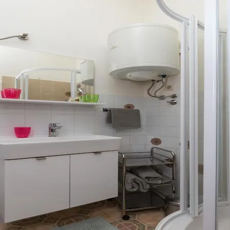 Sweetest Thing - A3 * 두브로브니크